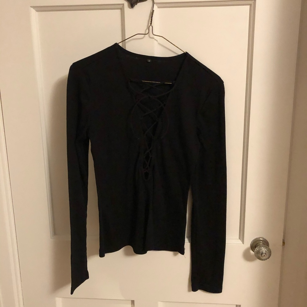 Black long sleeve t shirt with lace up front